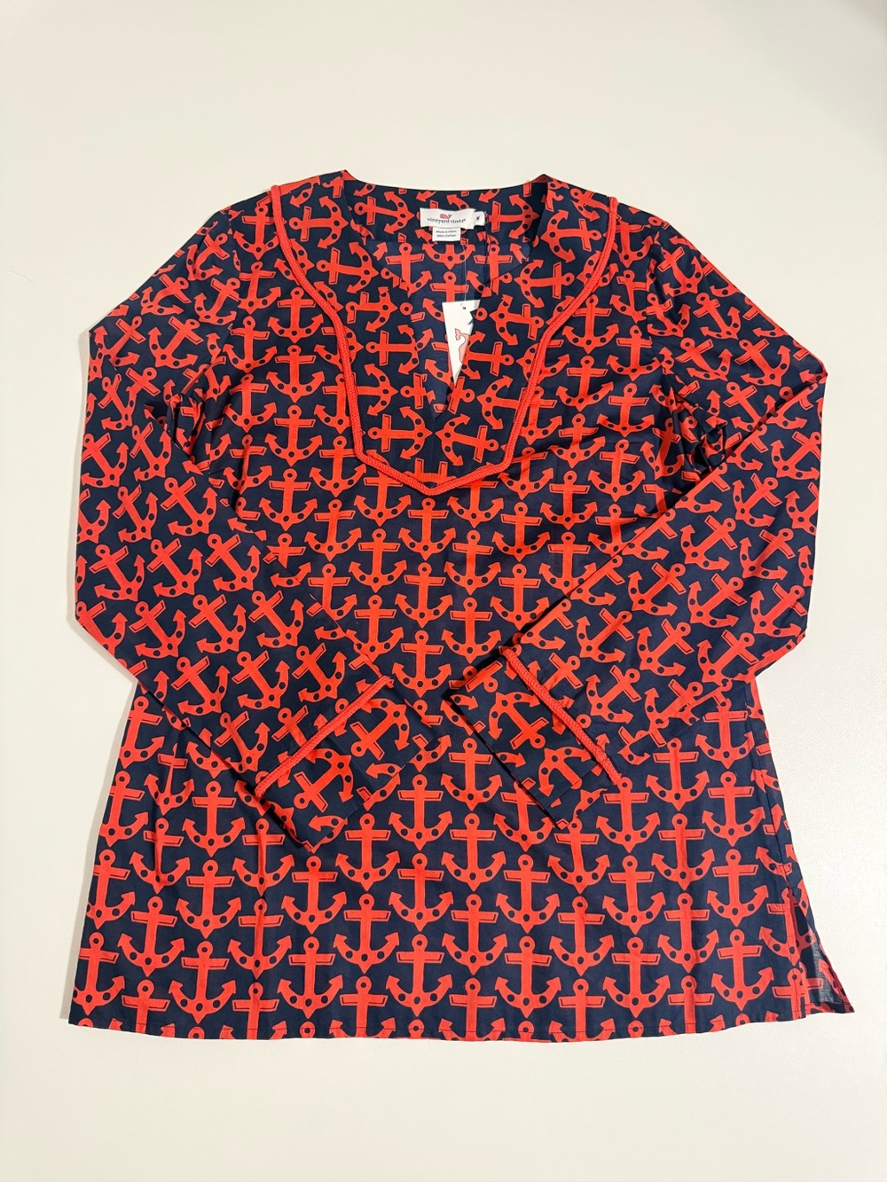 Vineyard Vines Navy Long-Sleeve V-Neck Top with Red Anchor Print Sz. M